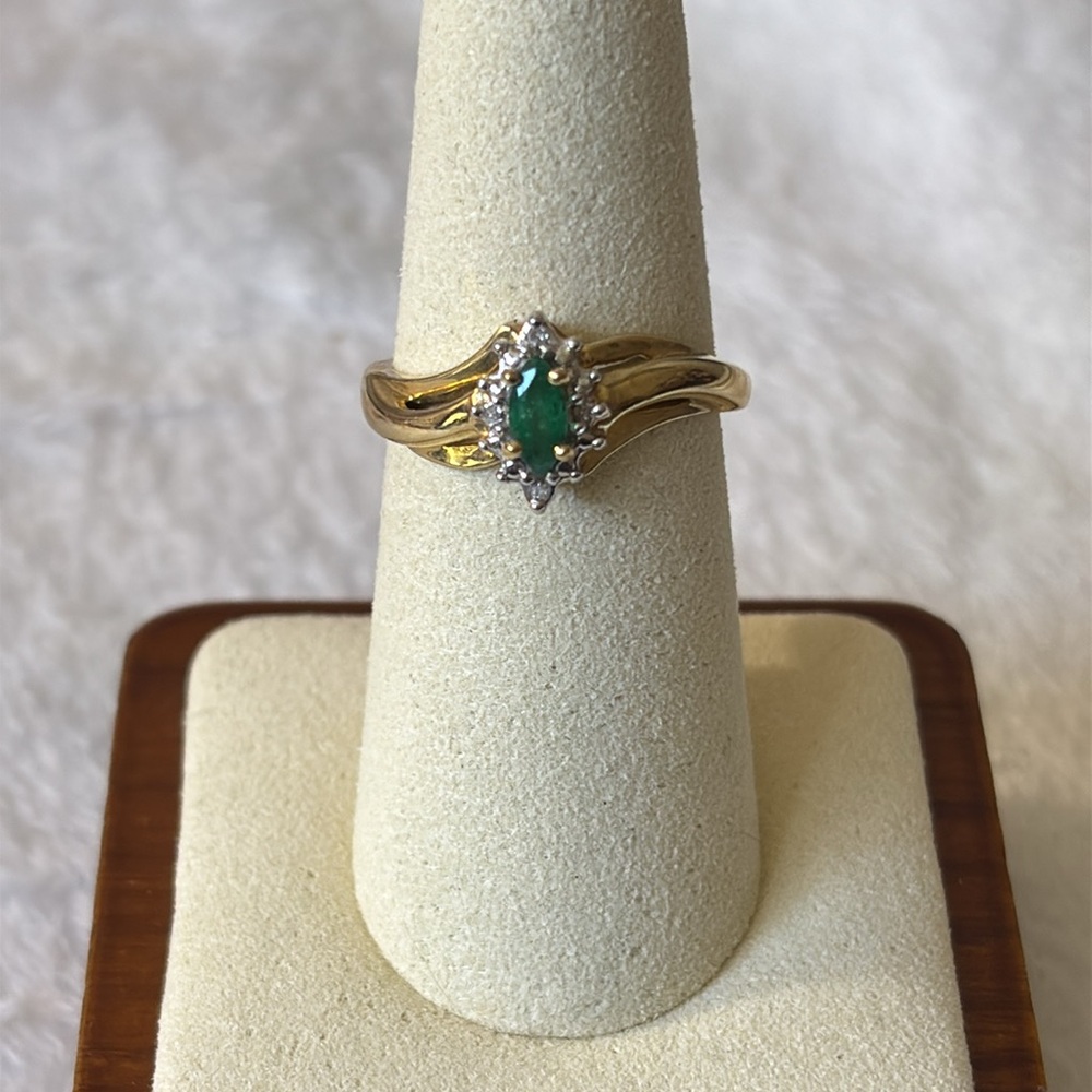 SOLID 10k GOLD Genuine Marquise Emerald Genuine Diamond Solid 10k Gold Ring